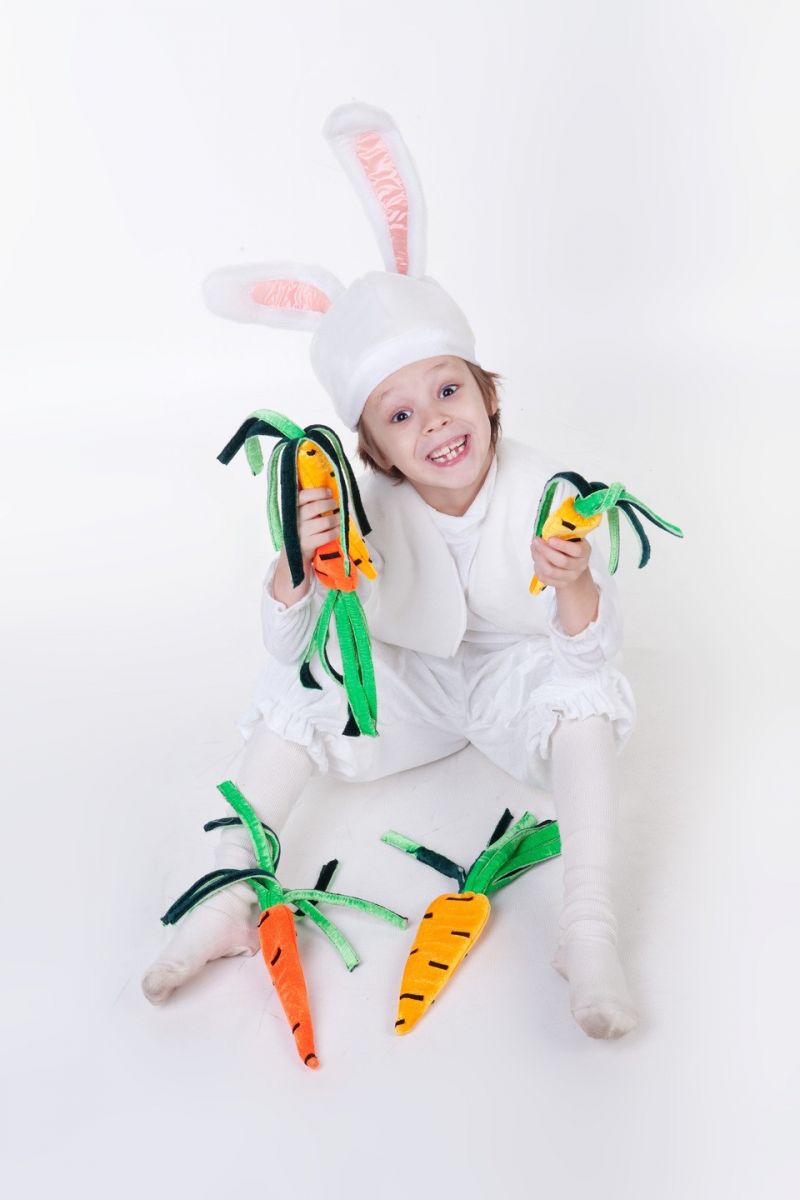 «Заяц» карнавальный костюм для малыша