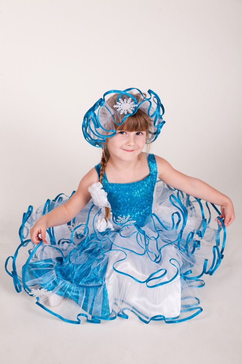Снежинка «Голубая» карнавальный костюм для девочки